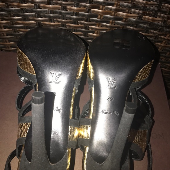 LV Heels - Picture 2 of 8